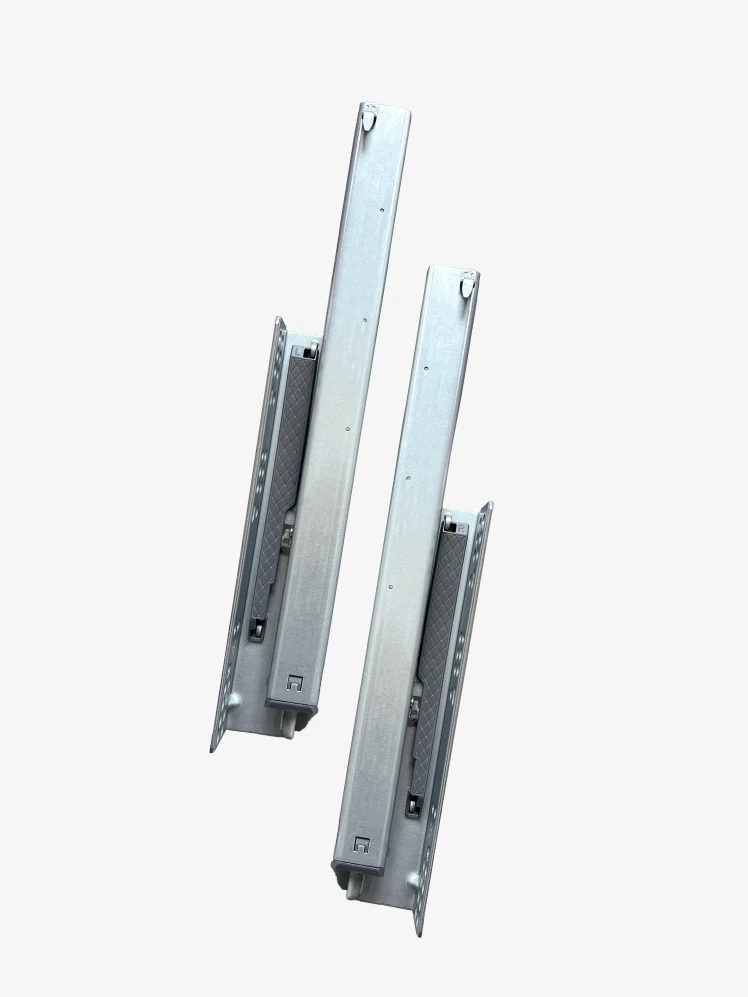 Synchronised Undermount Latch