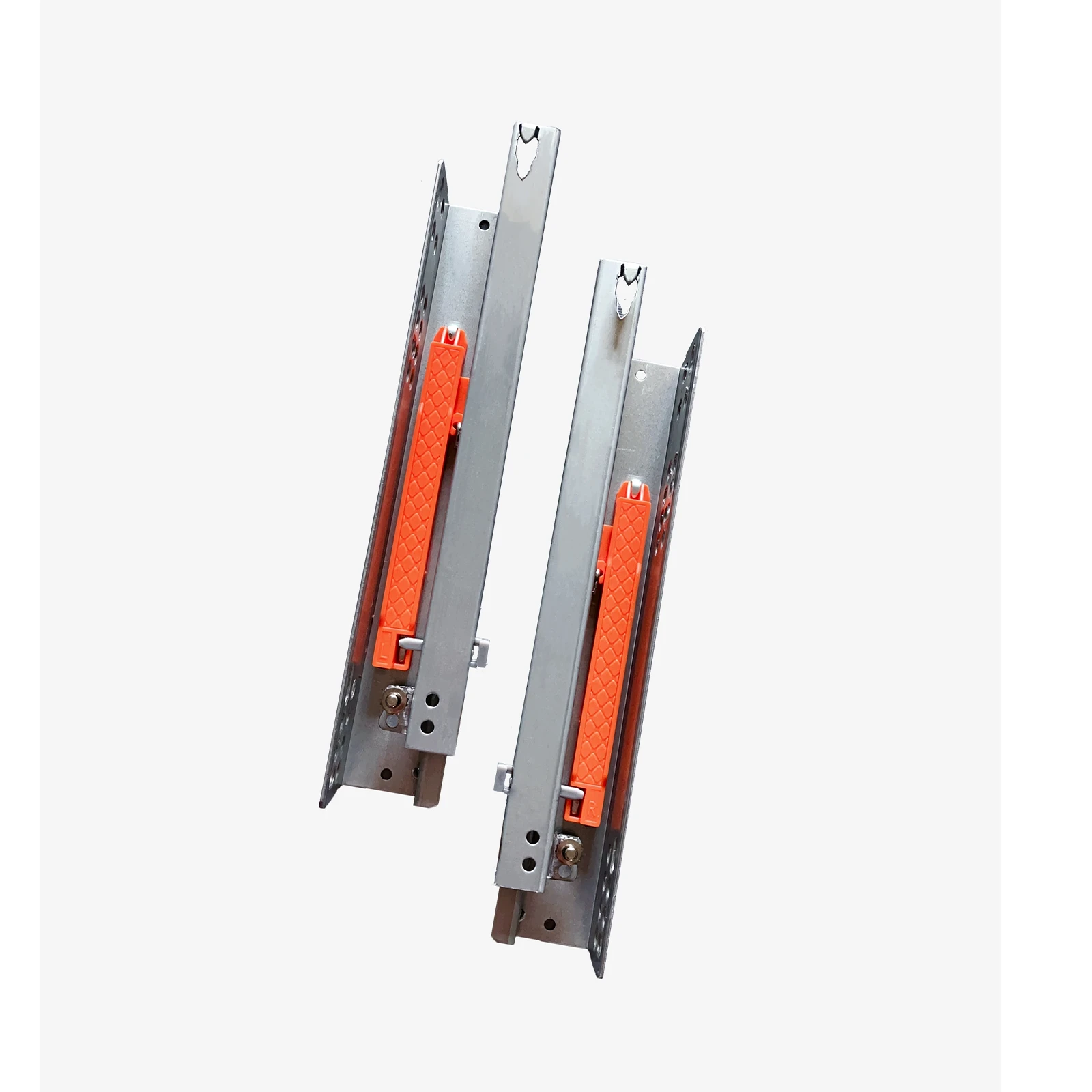 Single Extension Push-to-Open Undermount Latch