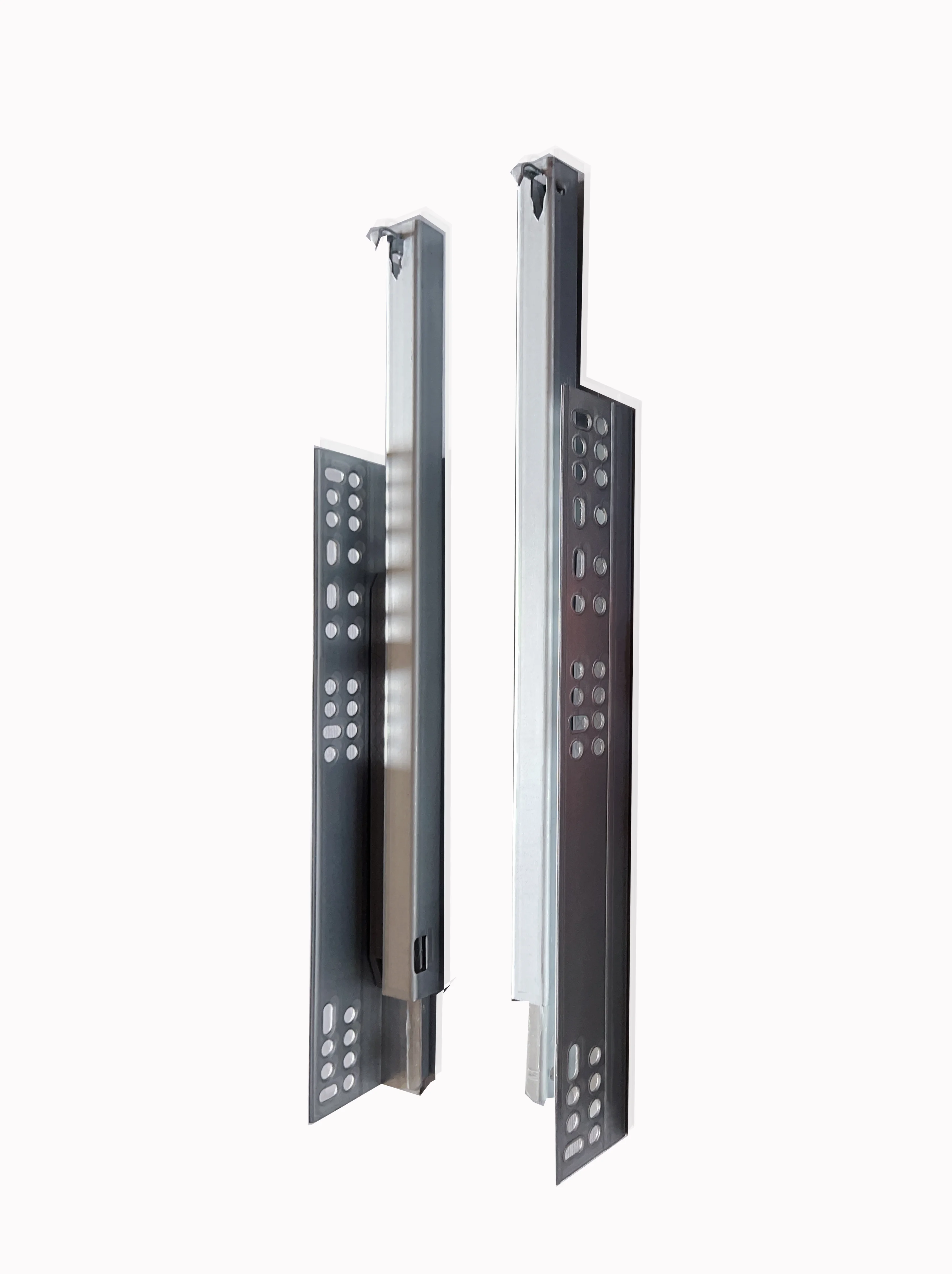 Single extension Soft-Close undermount drawer slide detail